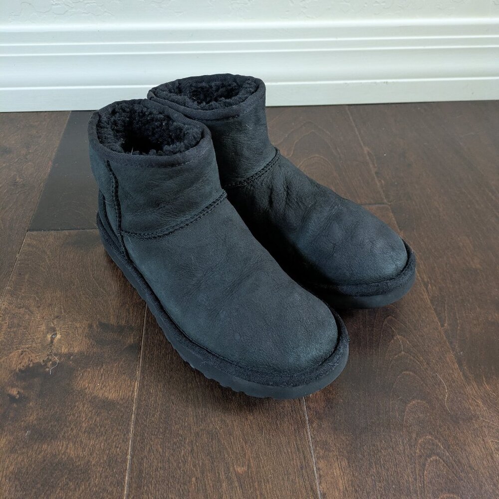 UGG Koola Mini Hybrid Boots